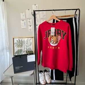 ｛Zara X Tom&Jerry｝ Crewneck Red Size M Pullover Oversize